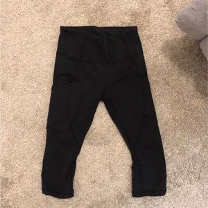 Black Lululemon Capris